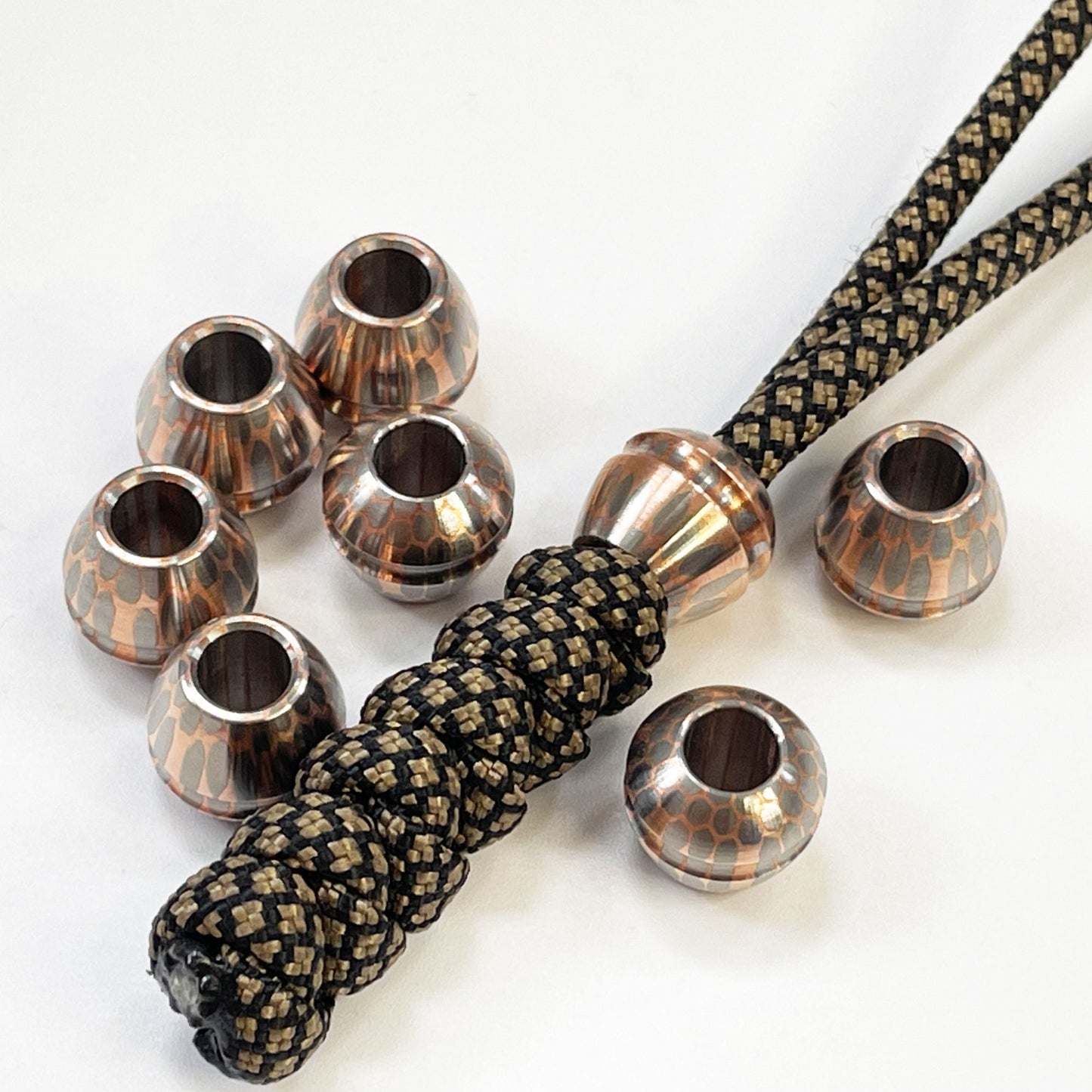 Paracord Bead Superconducting Material Round Copper Titanium CNC Finish Machining lanyard knife bead-EDC Mokuti Titanium Damascus Timascus