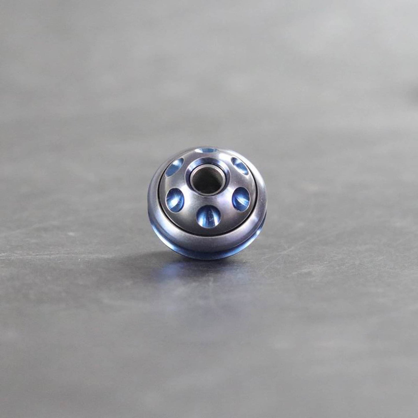 Paracord bead "Saturn Fidget Spinner B" knife bead-lanyard bead-EDC bead-custom bead-gift for men-bracelet bead