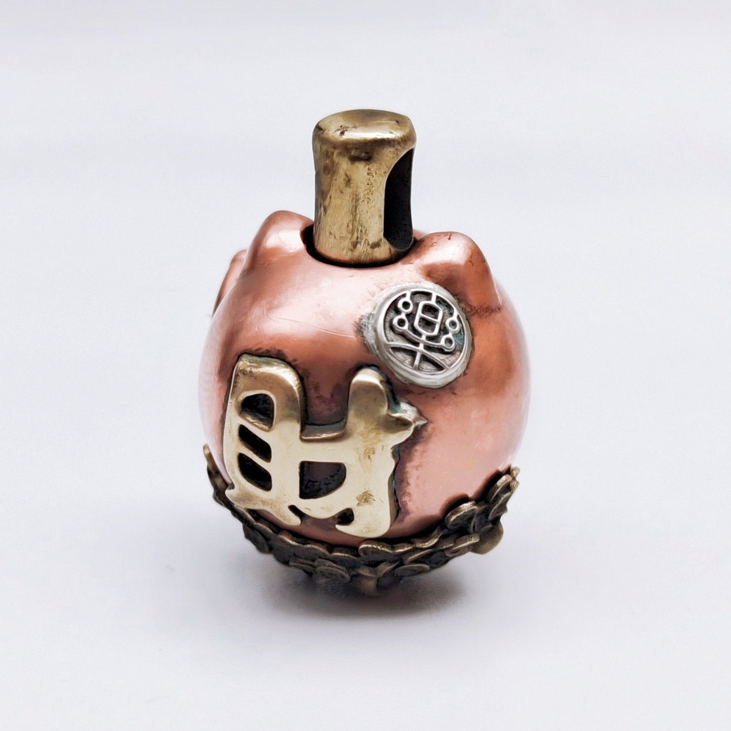 Paracord Bead "Fortune Cat Maneki-Neko" knife bead-lanyard bead-EDC bead-custom bead-gift for men-bracelet bead paracord bracelet