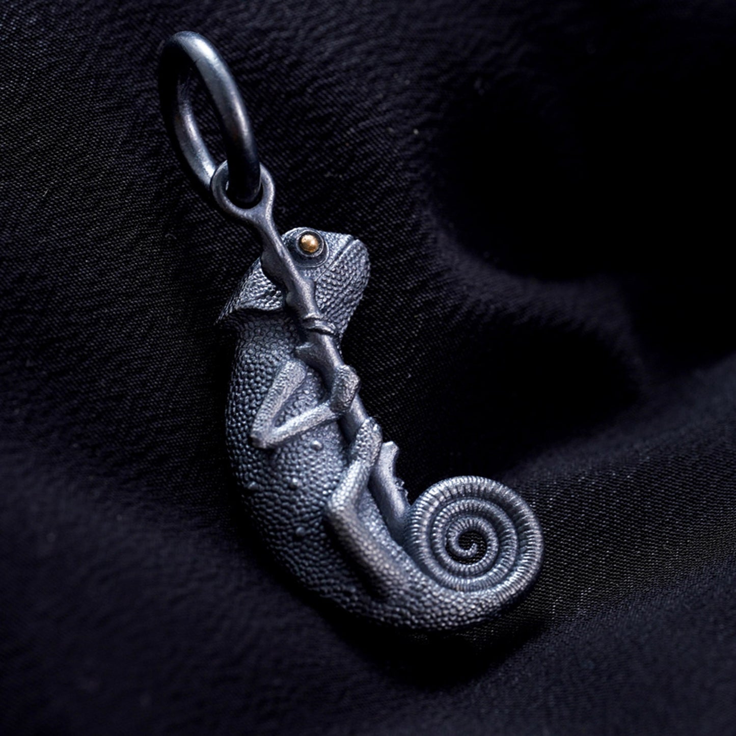 Chameleon Necklace Pedant S925 silver EDC charm gift for men Gothic and punk accessory Father gift, husband gift, best man gift