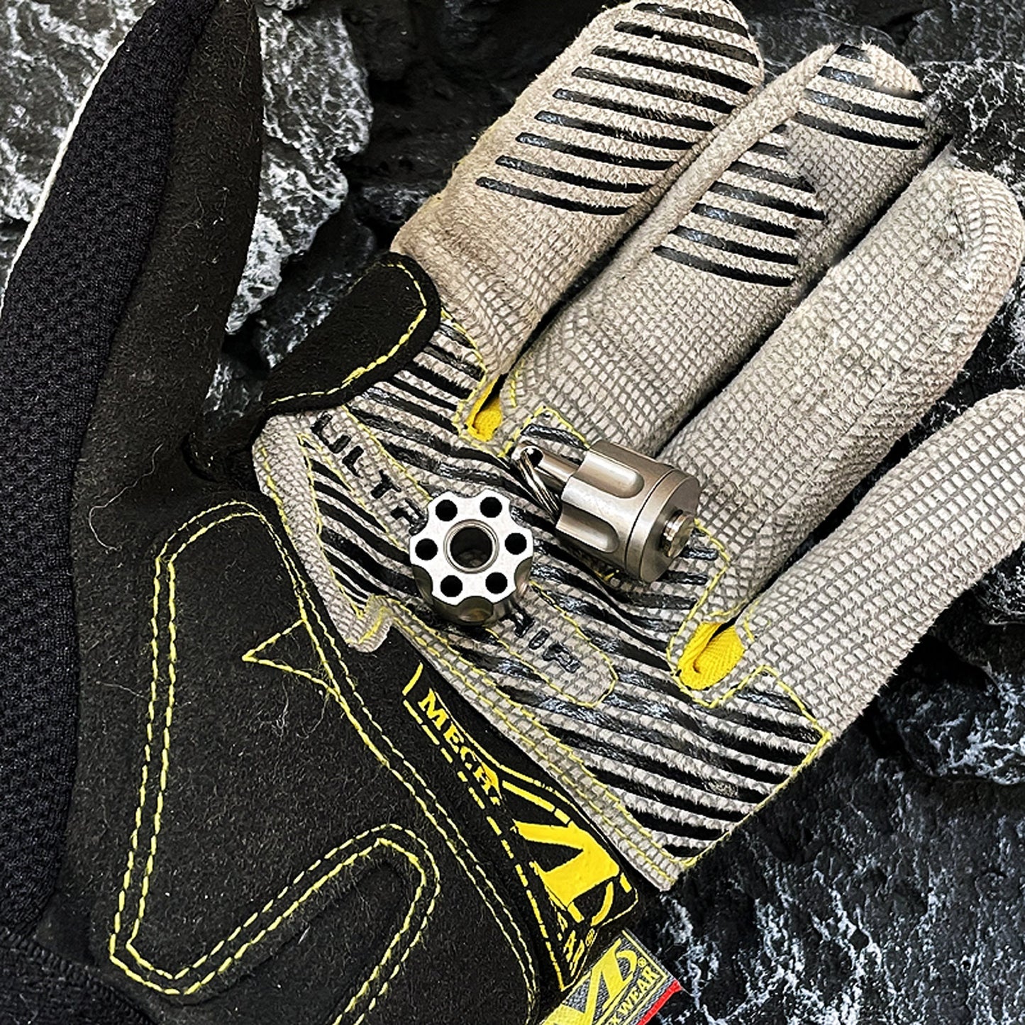 Paracord bead "Revolver Magazine shape with beads " knife bead-lanyard bead-EDC bead-custom bead-gift for men-bracelet bead