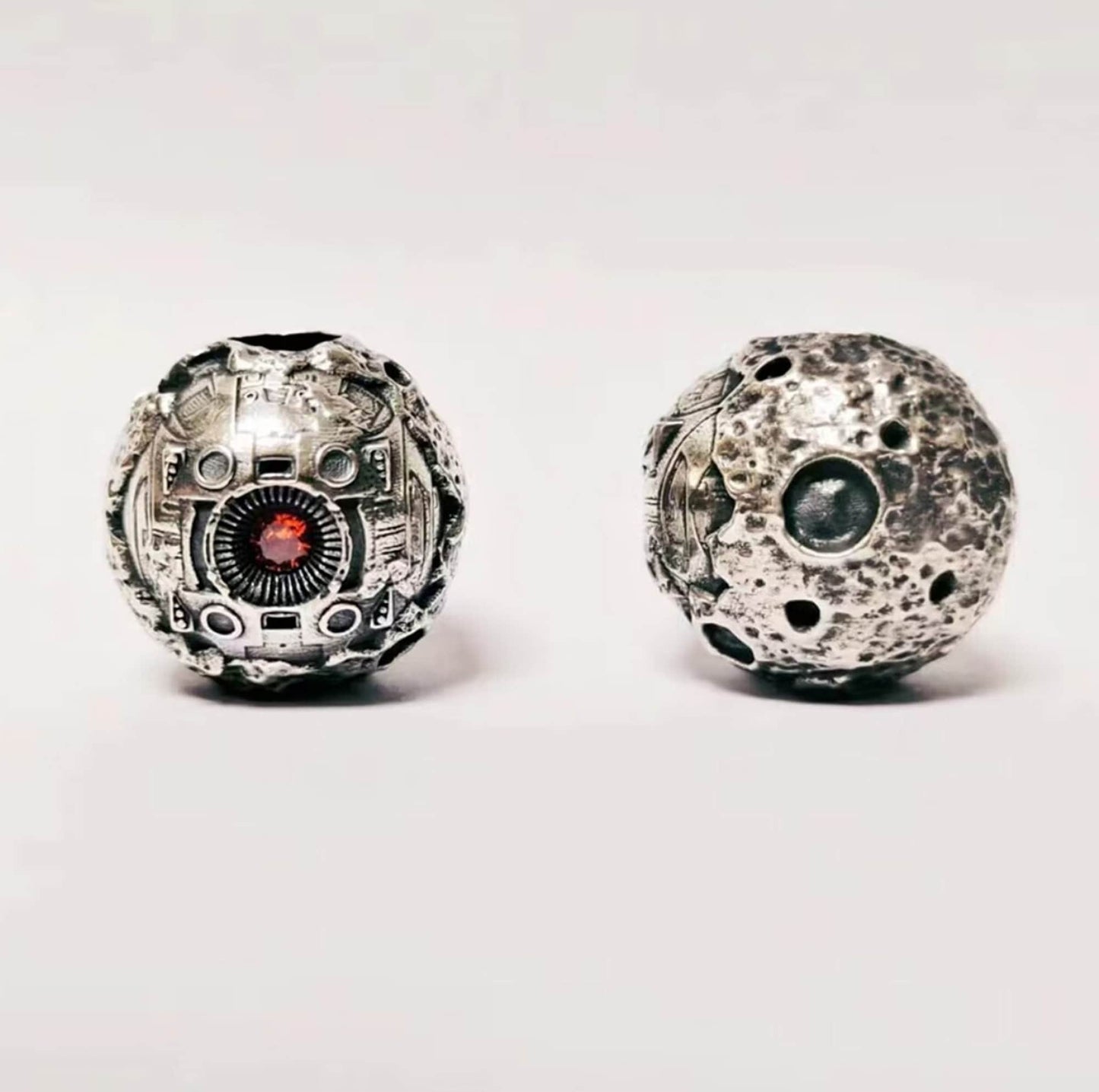 Paracord Bead "Mechanical Moon" knife bead-lanyard bead-EDC bead-custom bead-gift for men-bracelet bead paracord bracelet