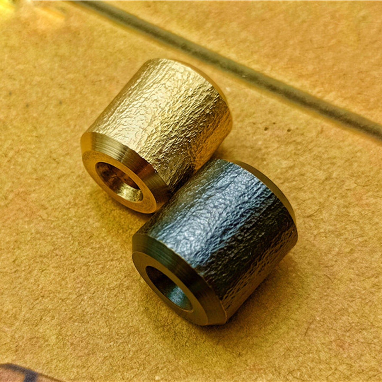 Paracord bead "Brass Bead Orange Peel Texture" handmade lanyard knife bead-EDC-custom bead-gift for men-bracelet of paracord-