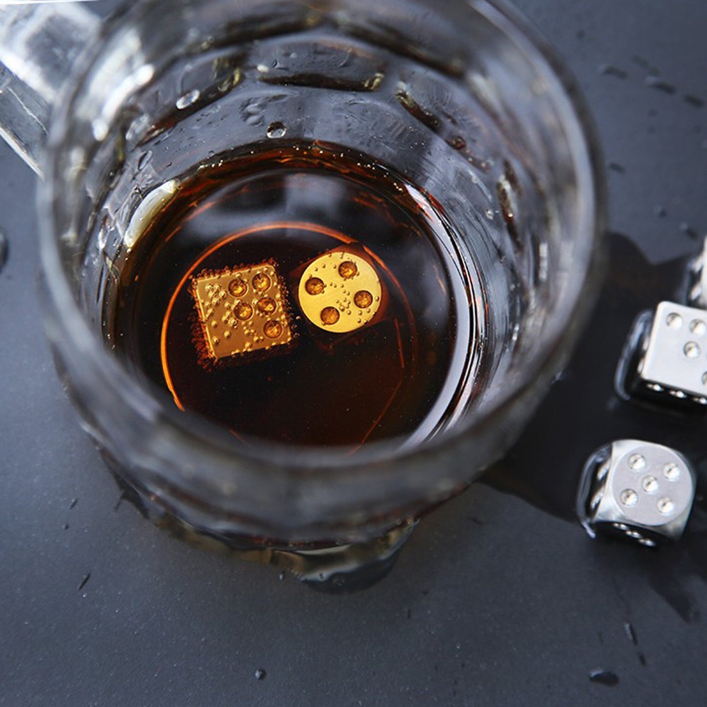 Solid Titanium Dice, EDC toys, Drinking Props, Party Supplies, Game dice, Running Dice, Traditional Dice, Metal Dice, Toys, D6, Creative Toy