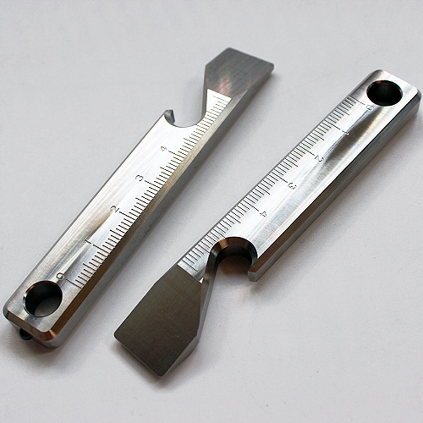 Prybar Bottle Opener Titanium EDC Multi Tool ruler Wrecking Bar All-in-one Pocket Gear