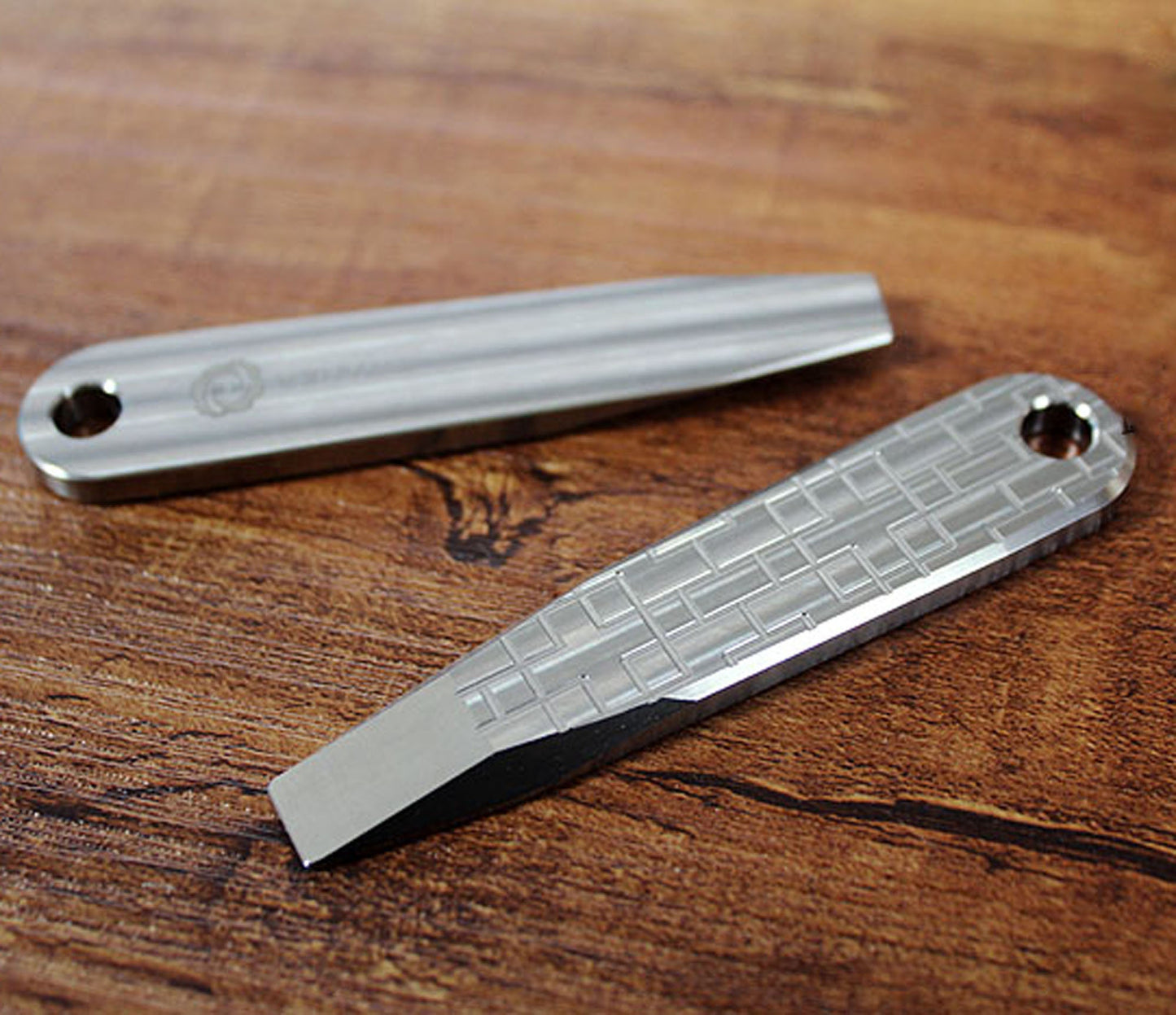 Prybar Titanium EDC Multi Tool  Wrecking Bar All-in-one Pocket Gear Bottle Opener