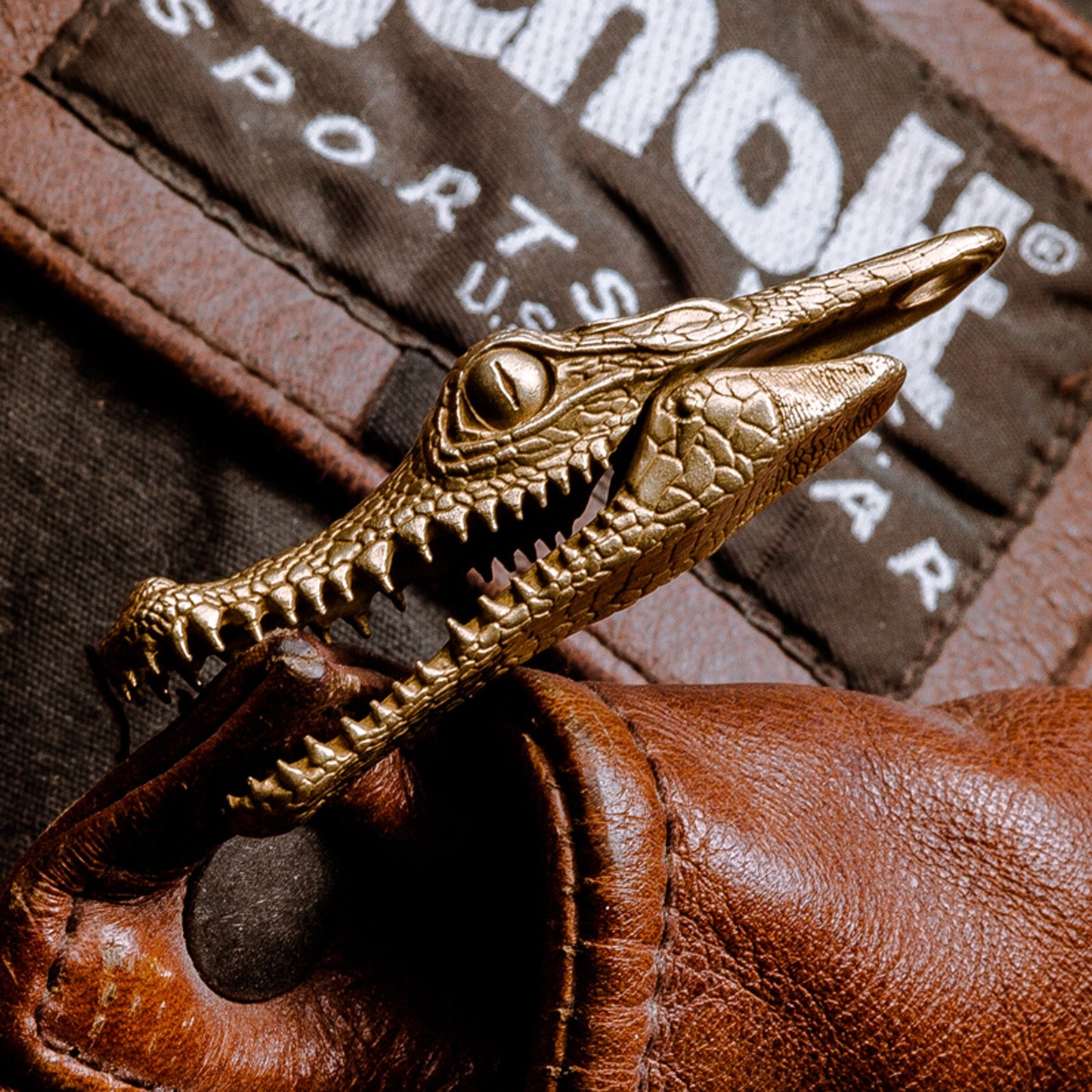 Crocodile Clip key chain Solid Brass alligator Key ring EDC charm Gothic and punk accessory Father gift, husband gift, best man gift