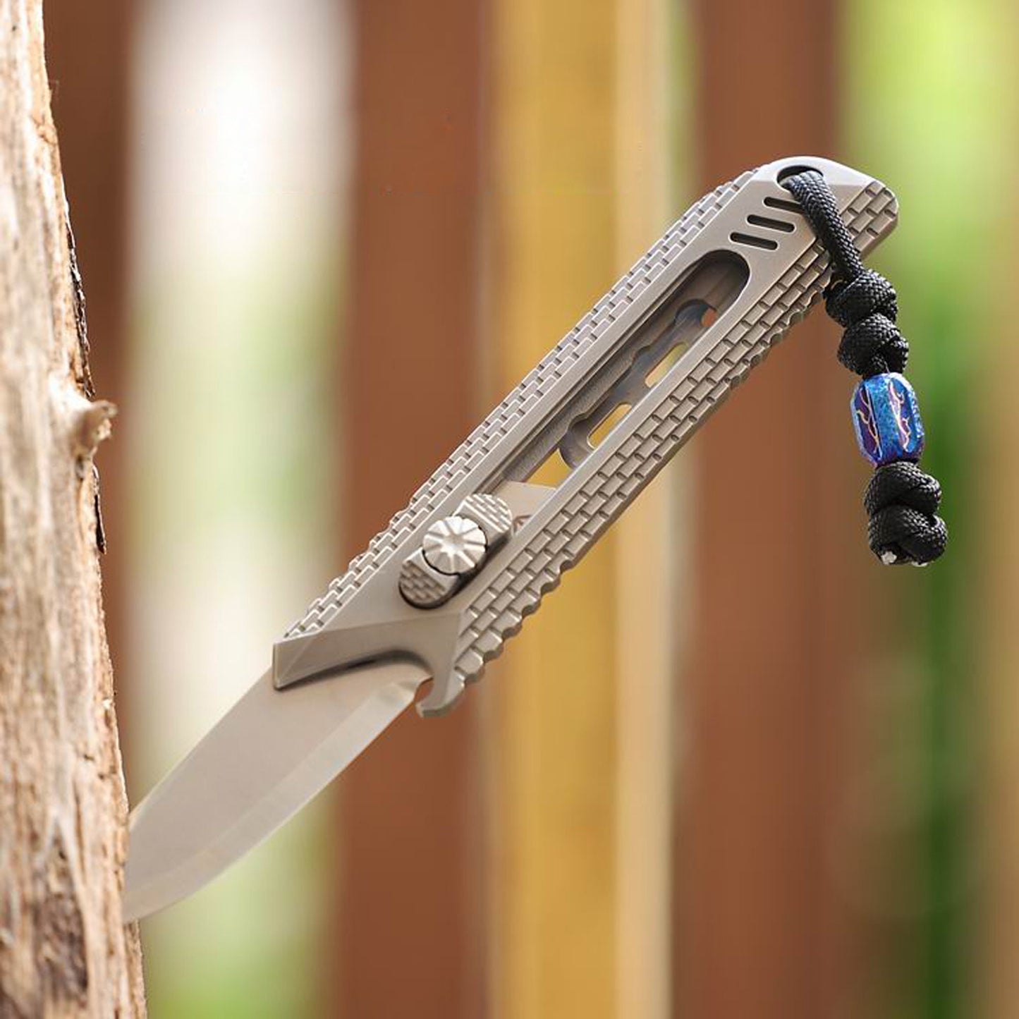 Paracord bead "Titanium Gear" knife bead-lanyard bead-EDC bead-custom bead-gift for men-bracelet bead