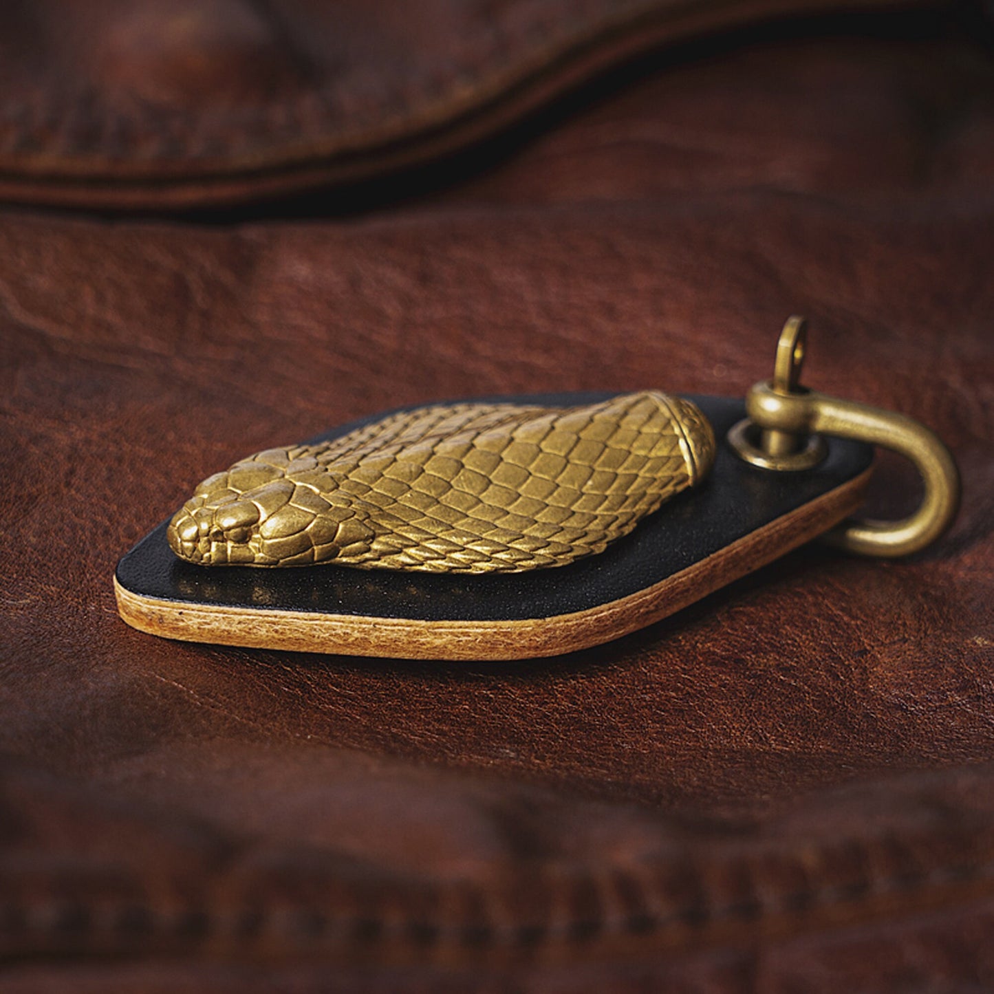 King Cobra key ring Snake key chain Solid Brass Key ring EDC charm Gothic and punk accessory Father gift, husband gift, man gift