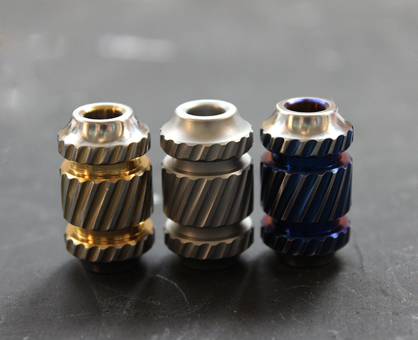 Paracord bead "Titanium Rotating Stripe" knife bead-lanyard bead-EDC bead-custom bead-gift for men-bracelet bead