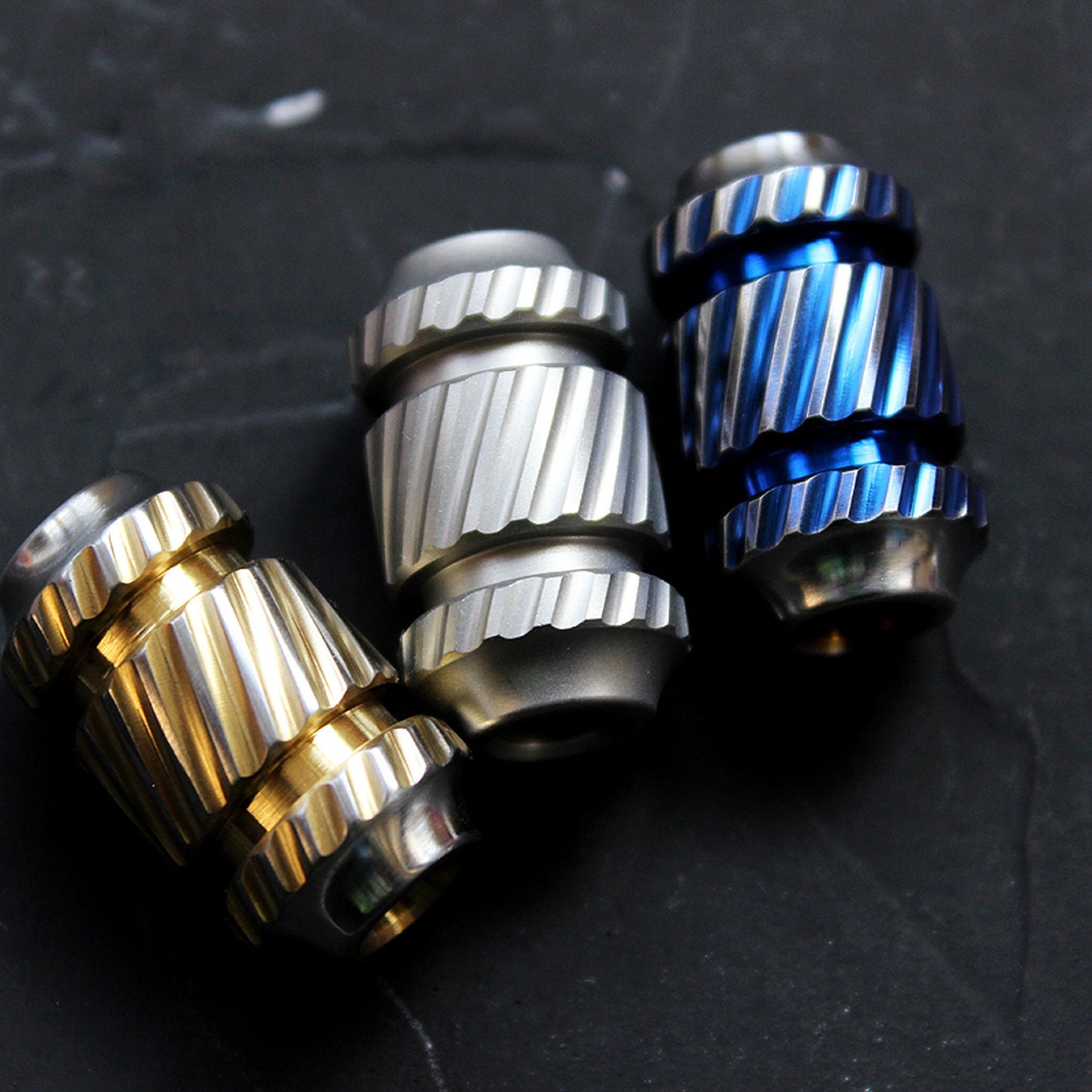 Paracord bead "Titanium Rotating Stripe" knife bead-lanyard bead-EDC bead-custom bead-gift for men-bracelet bead