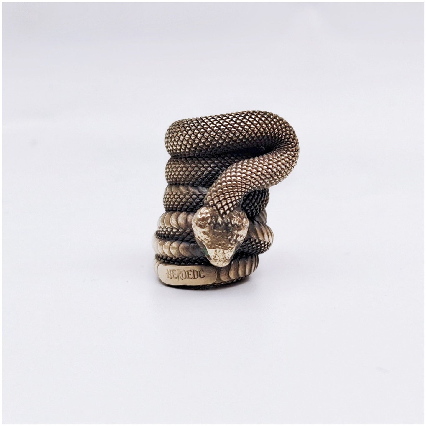 Paracord Bead "Rattlesnake" knife bead-lanyard bead-EDC bead-animal bead-custom bead-gift for men-bracelet bead paracord bracelet