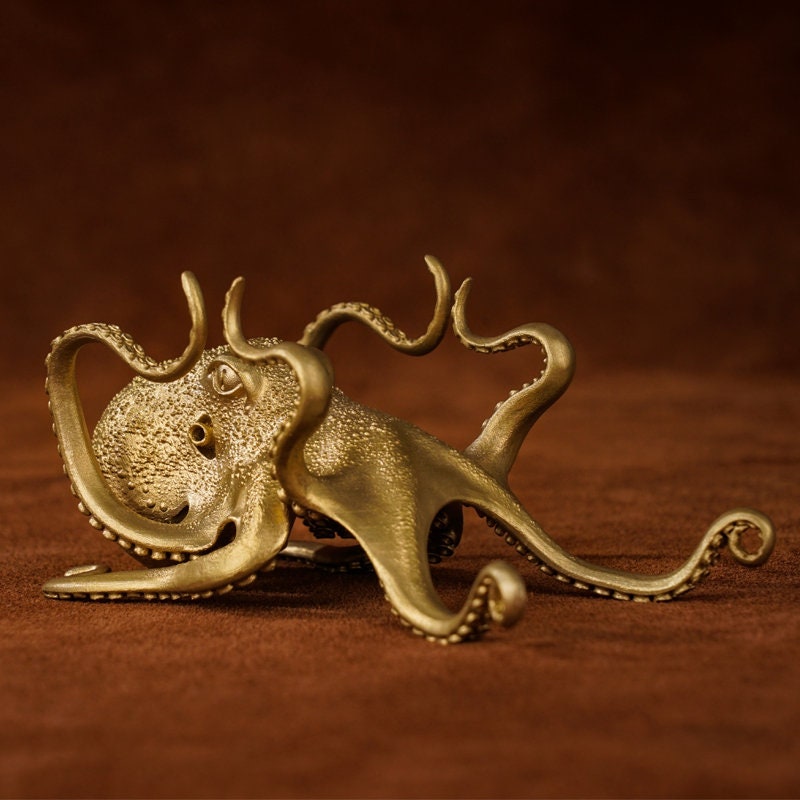 Octopus Cellphone Holder Cthulhu Mythos Devilfish mobile phone support Solid Brass stand Gothic and punk accessory Father gift, man gift