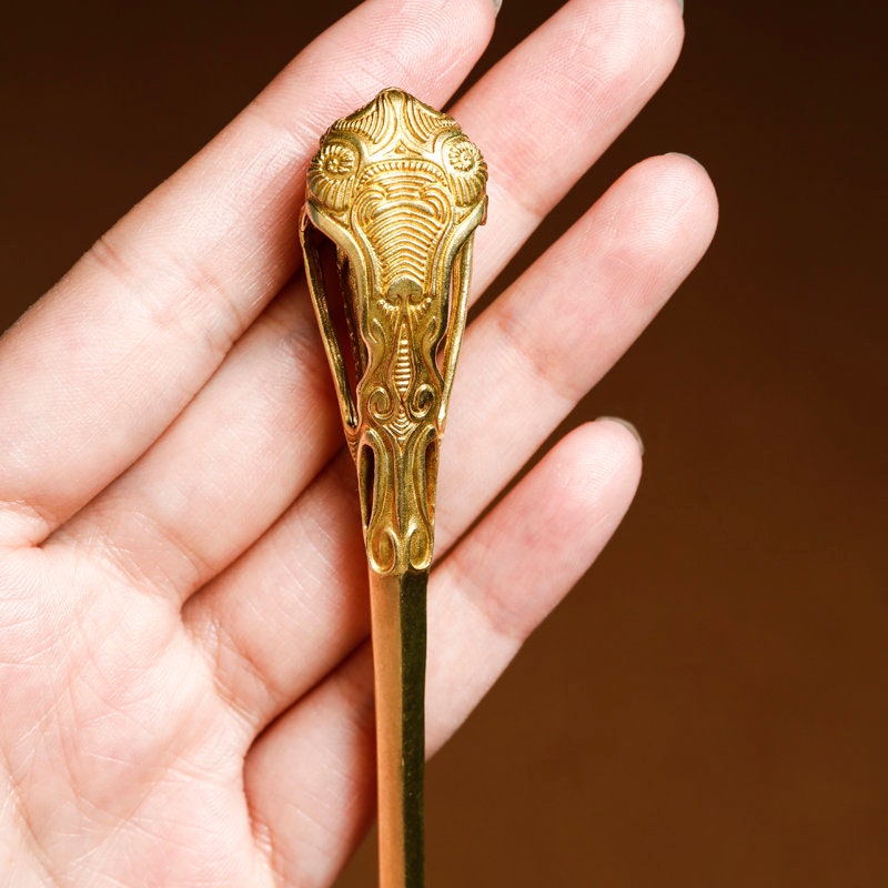 Red-crowned Crane Skull Hairpin Brass hairpin Gothic and punk accessory woman gift