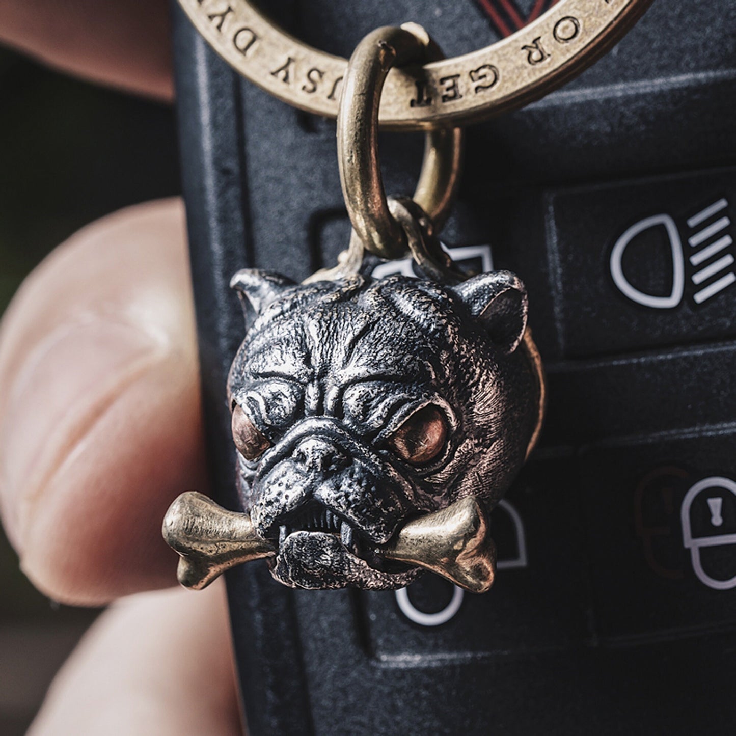 Dog head key ring dog key chain Silver Key ring EDC charm Gothic and punk accessory Father gift, husband gift, man gift dog lover gift