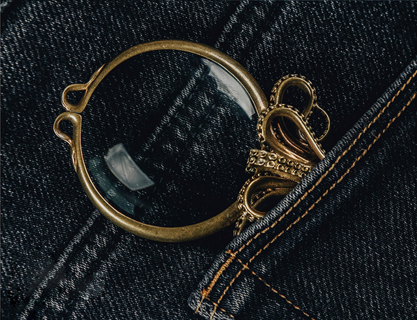 Octopus Magnifying Glass Cthulhu Mythos Devilfish Solid Brass stand Gothic and punk accessory Father gift, man gift