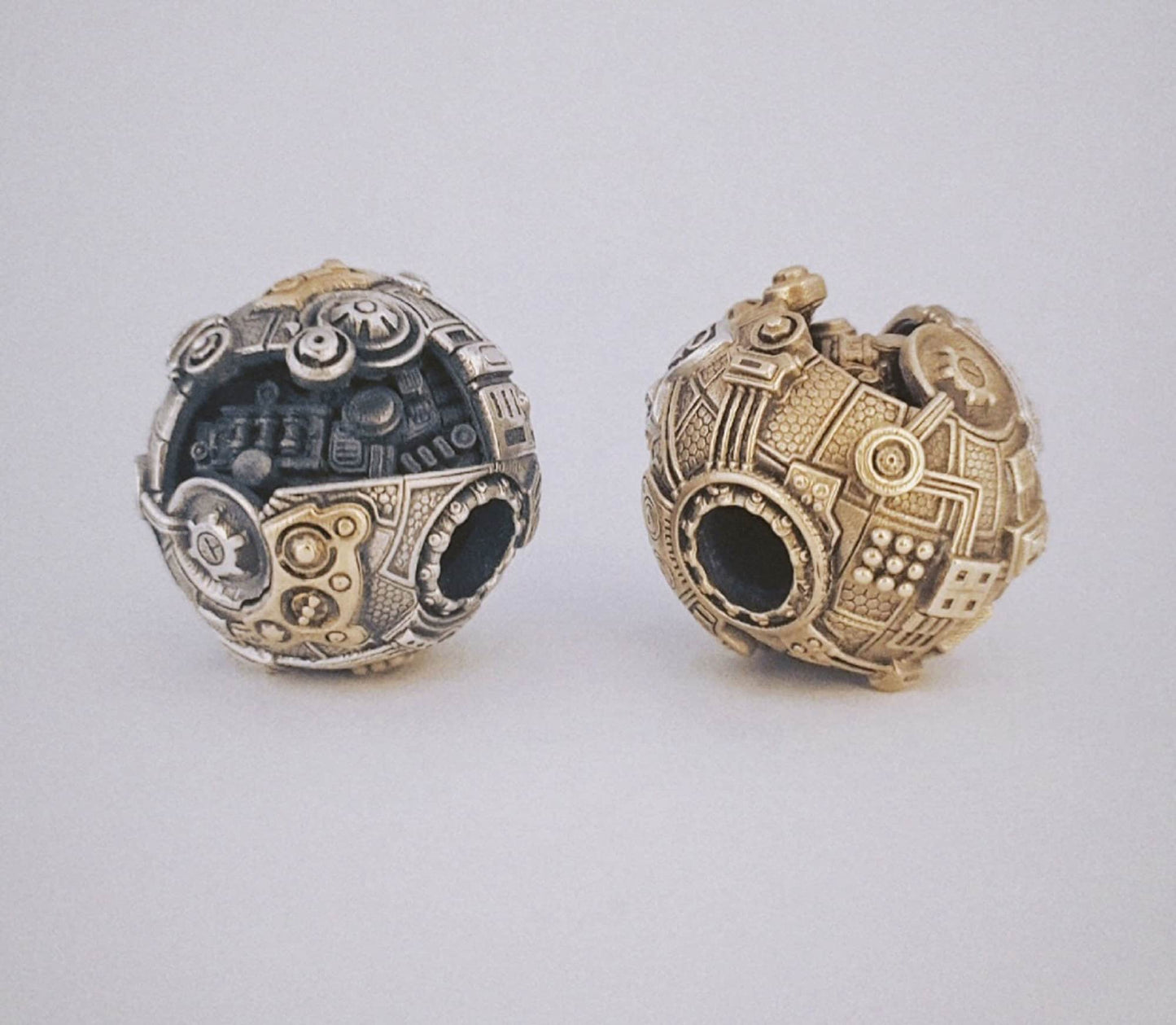 Paracord Bead "Cyberpunk Mechanical Moon" knife bead-lanyard bead-EDC bead-custom bead-gift for men-bracelet bead paracord bracelet