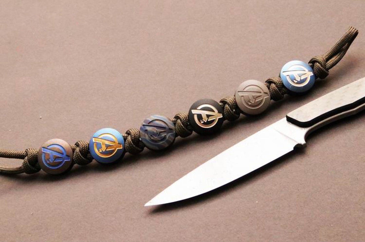 Paracord bead "The Avengers Logo Titanium Bead T" knife bead-lanyard bead-EDC bead-custom bead-gift for men-bracelet bead