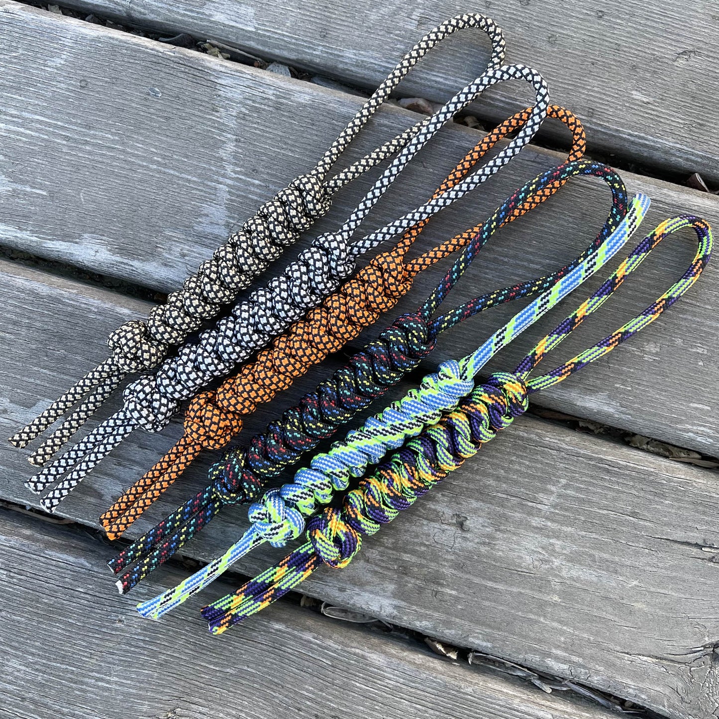 550bl Paracord Lanyard handmade knife lanyard EDC-custom bead-gift for men-Cool zipper puller-zipper head EDC