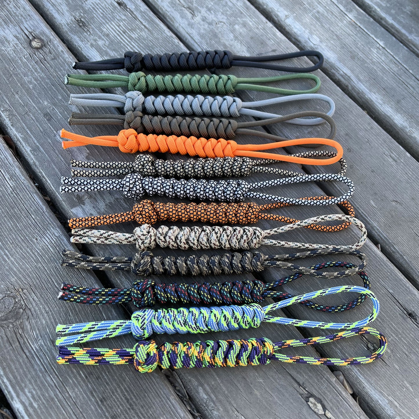 550bl Paracord Lanyard handmade knife lanyard EDC-custom bead-gift for men-Cool zipper puller-zipper head EDC